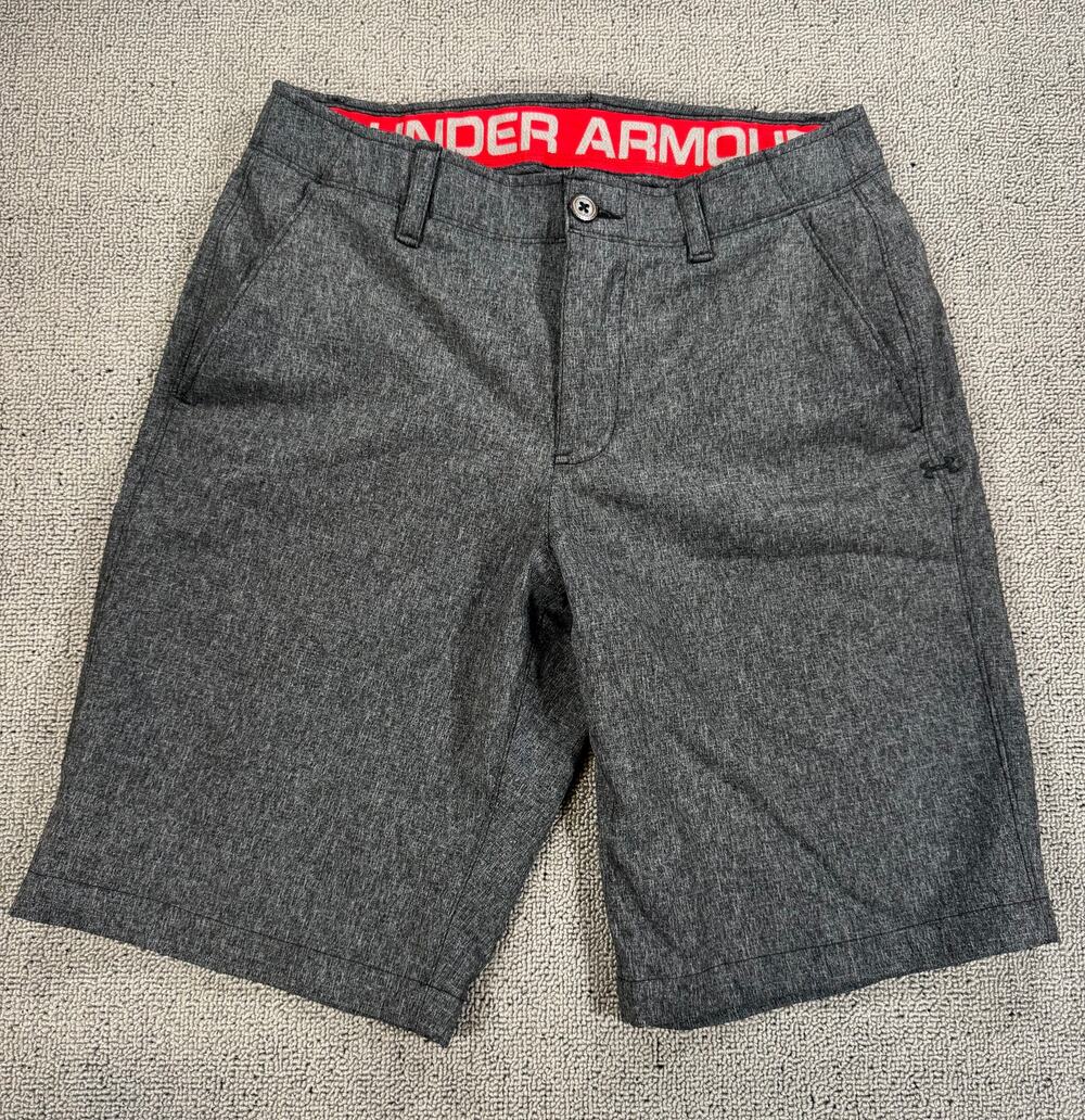 Under Armour Men's Golf Shorts Size 30 Gray Charcoal Loose Fit Performance